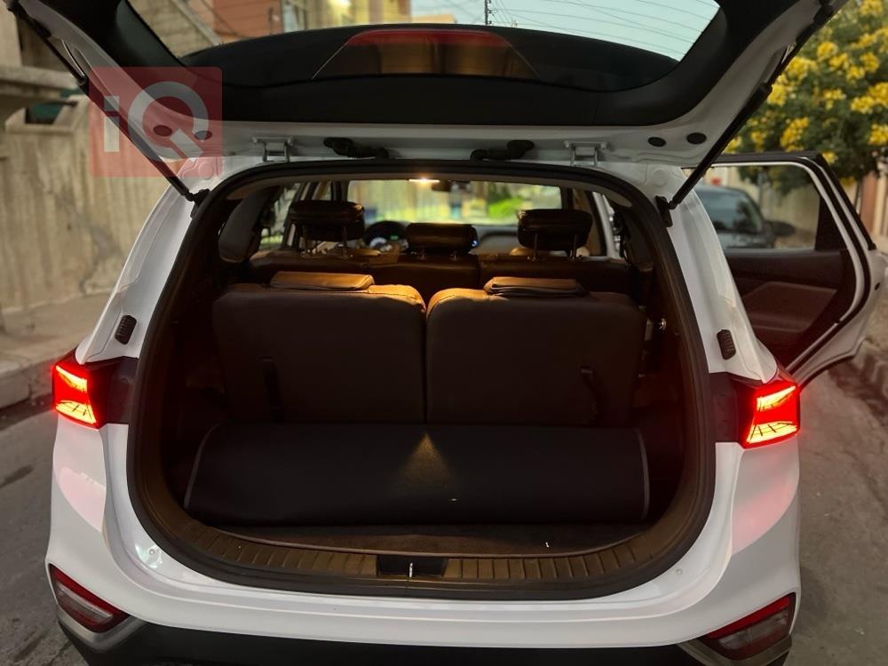 هيونداي سانتافي